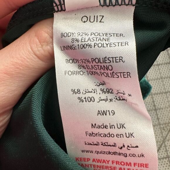 Emerald Green Velvet Mid-Length Spaghetti Strap Slit Cocktail Dress size 4 - Picture 8 of 10